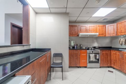 Квартира с 2 спальнями в Jumeirah Islands, ОАЭ №217080 9