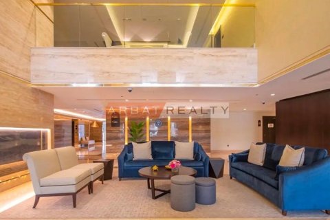 Apartment de 3 dormitorios en The Crescent, UAE No. 220381 4