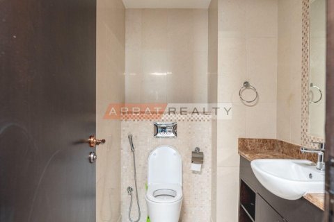 Apartment de 3 dormitorios en The Crescent, UAE No. 220381 9