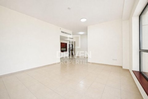 Apartment de 3 dormitorios en Rimal, UAE No. 218300 5