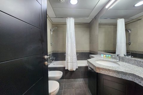 Apartment de 2 dormitorios en Corniche Road, UAE No. 34478 15