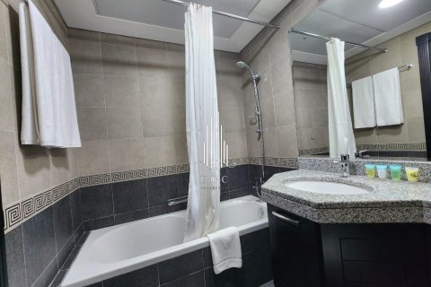 Apartment de 2 dormitorios en Corniche Road, UAE No. 34478 17