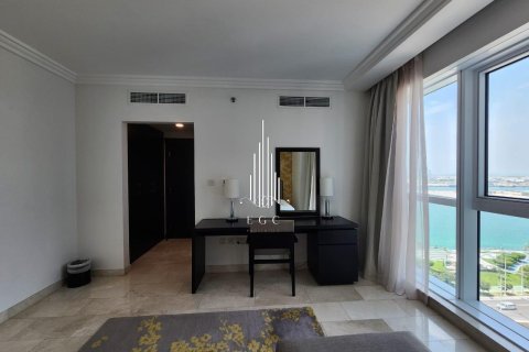Apartment de 2 dormitorios en Corniche Road, UAE No. 34478 10