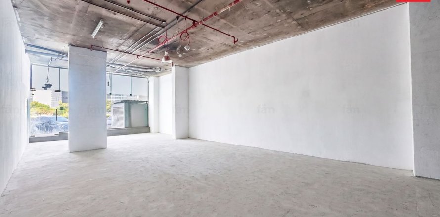 199.1m² Shop in Dubai, UAE No. 213181
