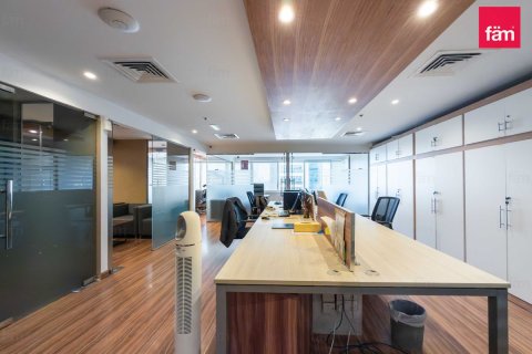 102.6m² Office in Dubai, UAE No. 166500 13