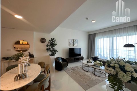 Квартира с 2 спальнями в EMAAR Beachfront, ОАЭ №80961 78