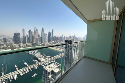 Квартира с 2 спальнями в EMAAR Beachfront, ОАЭ №80961 10