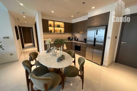 Квартира с 2 спальнями в EMAAR Beachfront, ОАЭ №80961 12