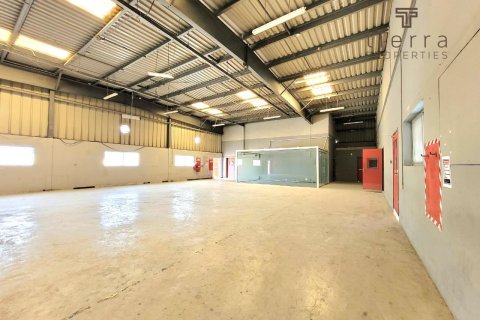 Warehouse de 8361.2m² en Jebel Ali, UAE No. 48815 3