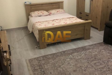 Villa de 5 chambres à Jumeirah 3, UAE No. 3645 12