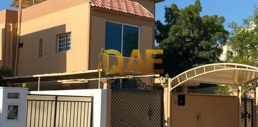 Villa de 5 chambres à Jumeirah 3, UAE No. 3645