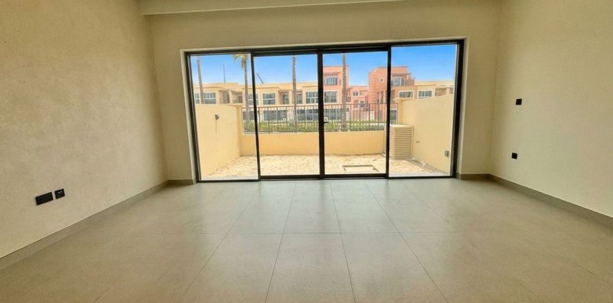 Townhouse de 4 chambres à Dubai, UAE No. 221890