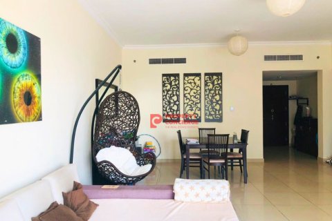 Apartment de 2 dormitorios en Jumeirah Lake Towers, UAE No. 39673 5