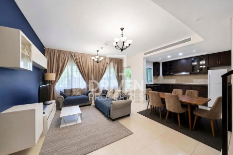 Villa de 3 dormitorios en Casa Viva, UAE No. 199505