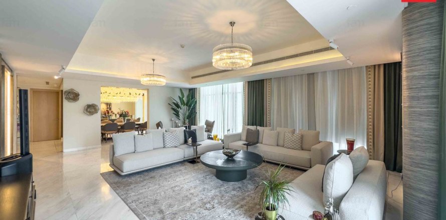 4 bedrooms Apartment in Downtown Dubai (Downtown Burj Dubai), UAE No. 215996