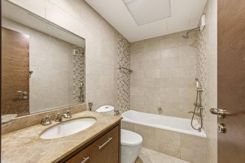 Apartment de 2 dormitorios en Dubai Festival City, UAE No. 221653 3