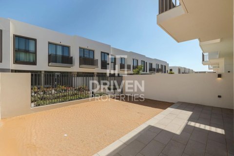 3 غرف نوم فيلا في The Valley, الإمارات العربية المتحدة رقم 214412 20