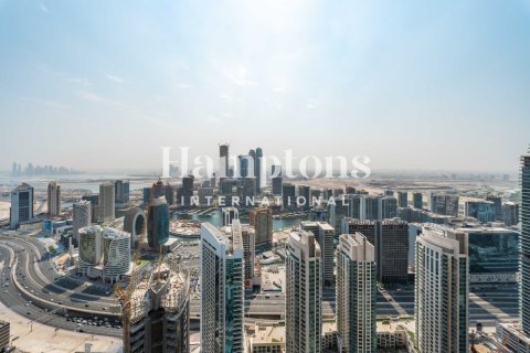 1 bedroom Apartment in Burj Royale, UAE No. 213266