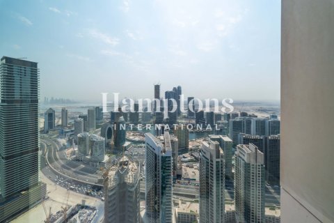 1 bedroom Apartment in Burj Royale, UAE No. 213266 6
