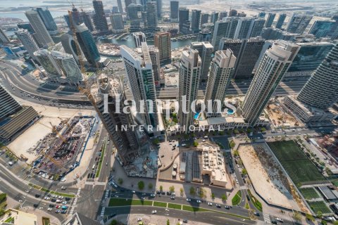 1 bedroom Apartment in Burj Royale, UAE No. 213266 17