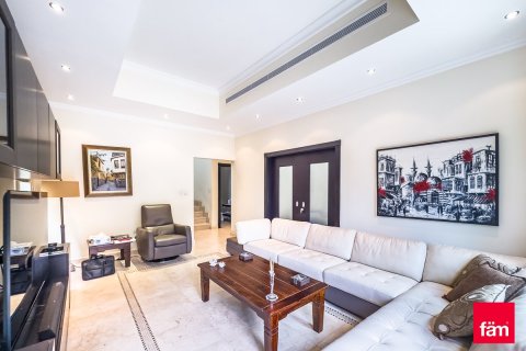 3 غرف نوم فيلا في Al Furjan, الإمارات العربية المتحدة رقم 156717 20