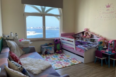 Apartment de 3 dormitorios en Palm Jumeirah, UAE No. 948 12