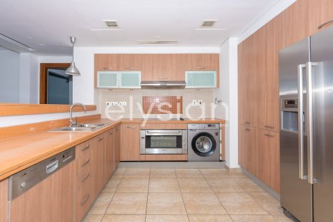 Квартира с 2 спальнями в Marina Residences, ОАЭ №64647 13