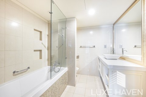 Дуплекс с 3 спальнями в World Trade Centre Residence, ОАЭ №48717 19
