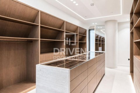 Duplex de 4 dormitorios en Central Park Tower, UAE No. 221420 8