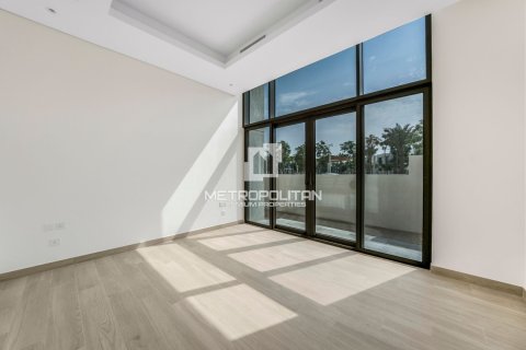 4 bedrooms Villa in District One, UAE No. 128113 15