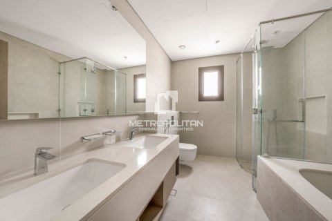 4 bedrooms Villa in District One, UAE No. 128113 20