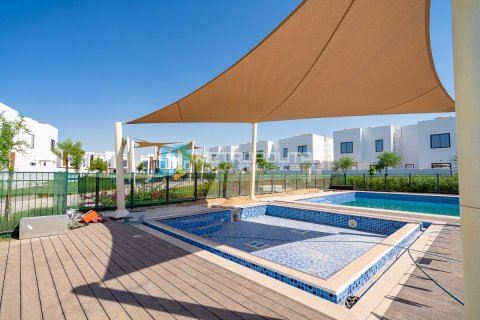 Townhouse de 2 chambres à Al Ghadeer, UAE No. 137118 30