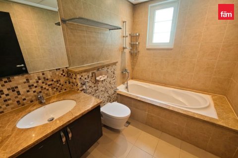 Villa de 3 chambres à Dubai, UAE No. 222102 22