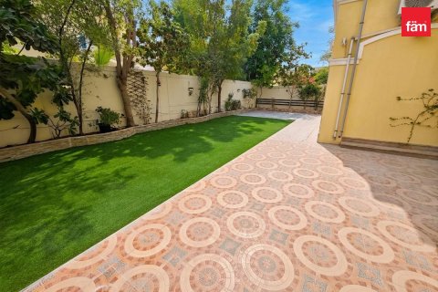 Villa de 3 chambres à Dubai, UAE No. 222102 21