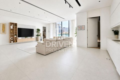 Villa de 5 dormitorios en Al Barsha South, UAE No. 221395 6