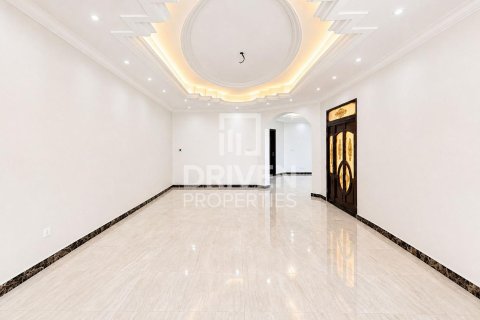 Villa de 5 dormitorios en Al Barsha South, UAE No. 221395 18