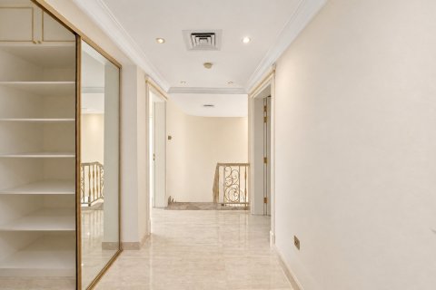 4 غرف نوم فيلا في Jumeirah Islands, الإمارات العربية المتحدة رقم 226462 28