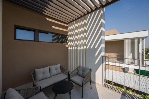 4 bedrooms Villa in Al Furjan, UAE No. 221643 14
