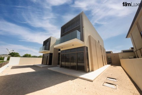 5 bedrooms Villa in Dubai Hills Estate, UAE No. 215859 4
