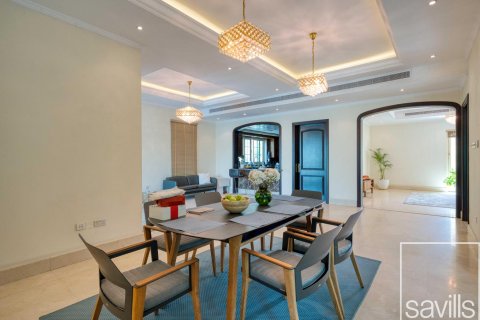 Вилла с 5 спальнями в Jumeirah Islands, ОАЭ №203727 8