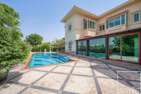 Вилла с 5 спальнями в Jumeirah Islands, ОАЭ №203727 16