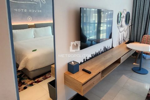 33m² Apartment in Seven Palm, UAE No. 40100 8