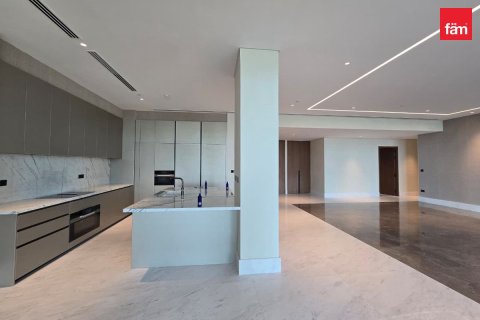 3 bedrooms Apartment in Palm Jumeirah, UAE No. 200185 8