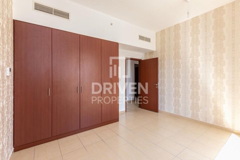 2 غرف نوم شقة في Sadaf, الإمارات العربية المتحدة رقم 214801 8