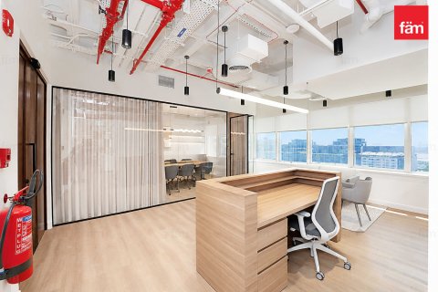 Office de 261m² en Sheikh Zayed Road, UAE No. 159637 21