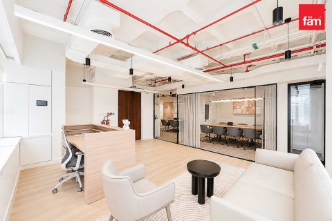Office de 261m² en Sheikh Zayed Road, UAE No. 159637 20