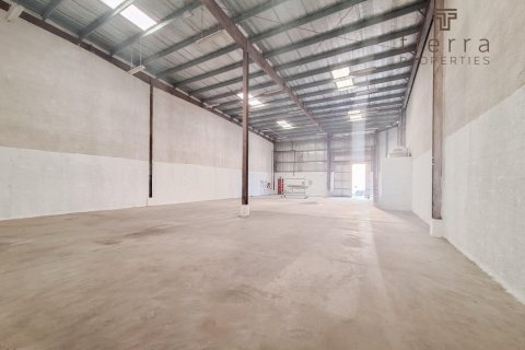436.6m² Warehouse in Ras Al Khor Industrial, UAE No. 38898 4
