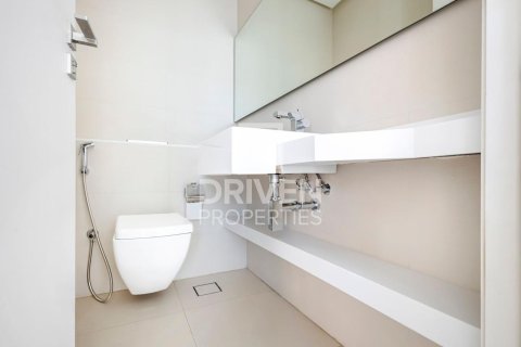 Apartment de 1 dormitorio en West Avenue Tower, UAE No. 202545 11