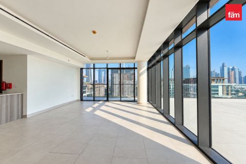 Квартира с 3 спальнями в City Walk, ОАЭ №215595 3