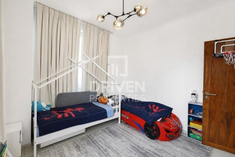 Apartment de 2 dormitorios en The Residences, UAE No. 201255 15